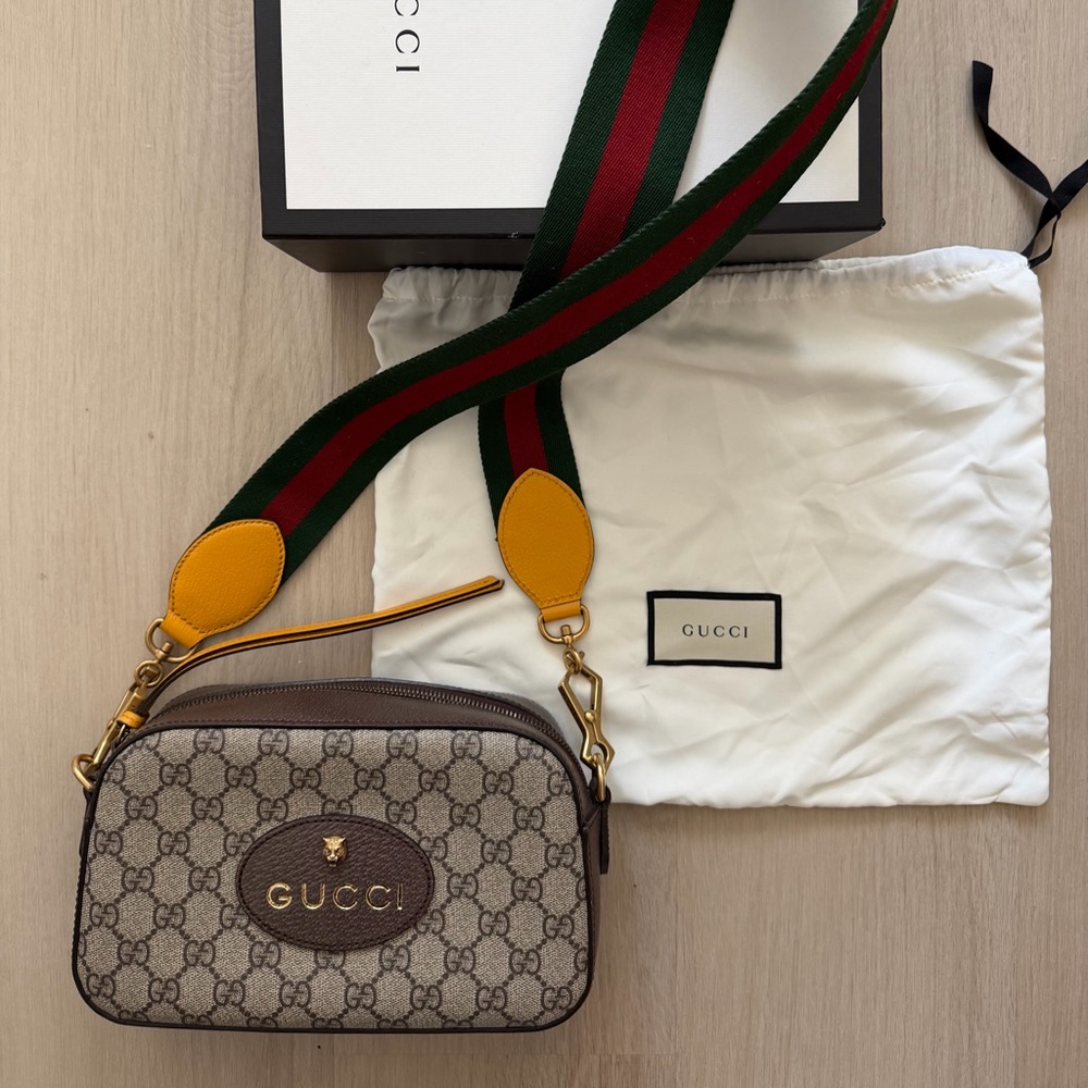 Gucci GG Supreme Crossbody Bag